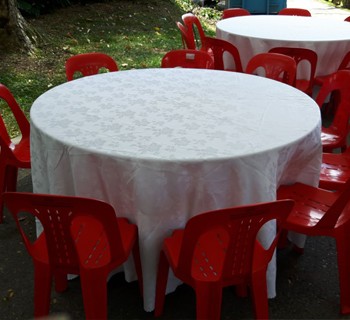 3ft to 6ft round table - Wooden Top with Metal Joint Legs